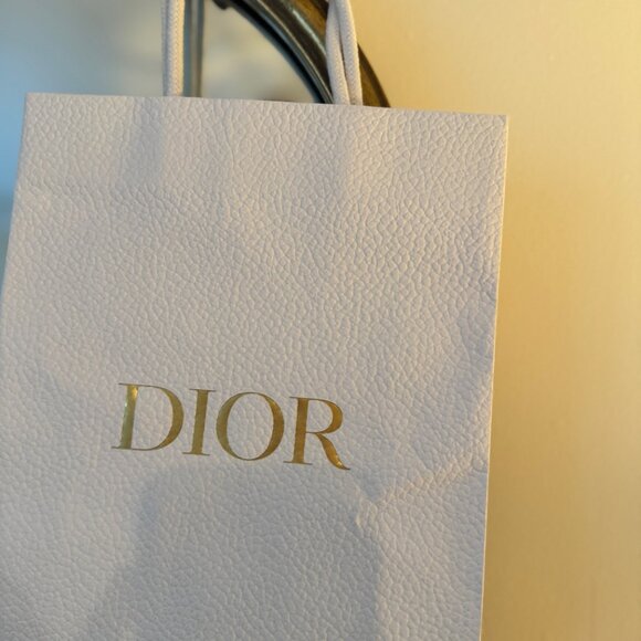 Authentic Dior White Shopping Bag Gift Tote 10 in x 8 in - Picture 2 of 6